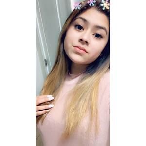 Meet your Posher, Mitzi